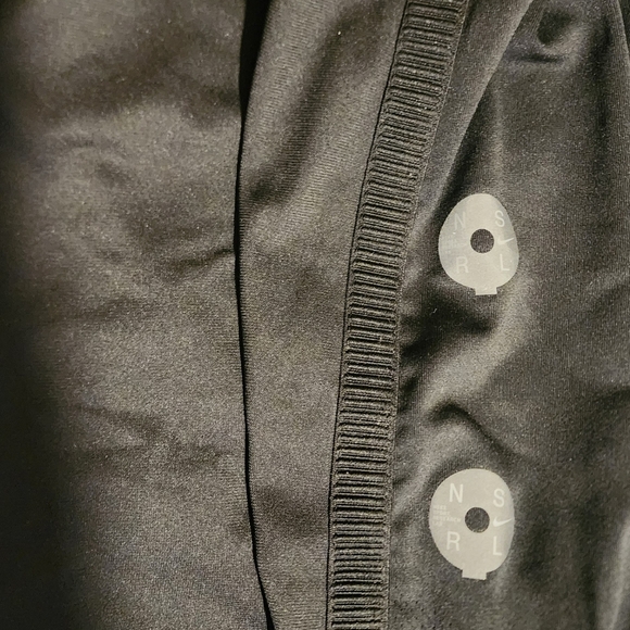 Rare Men's Black Nike NSRL Sports Research Lab Vaporknit Shorts 38 Large EUC - Picture 5 of 9